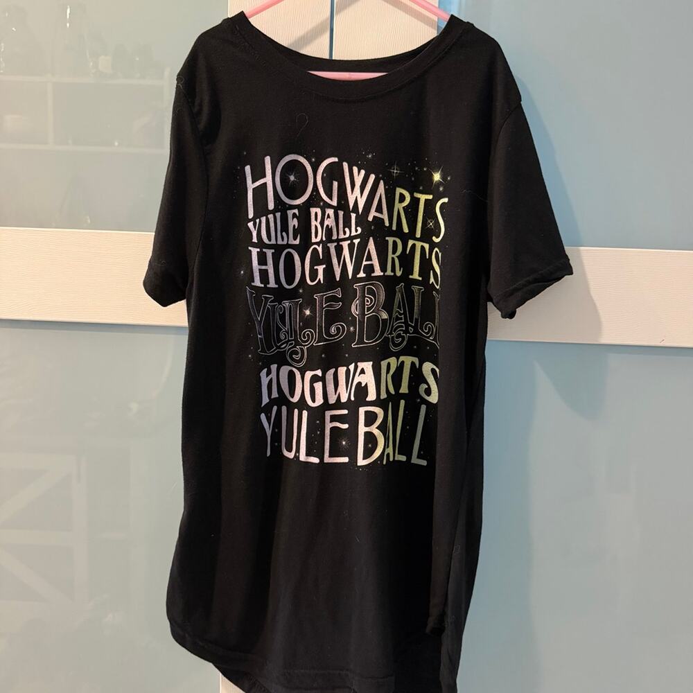 Harry Potter Hogwarts Yule Ball Graphic Tee Black Size M (7/9)